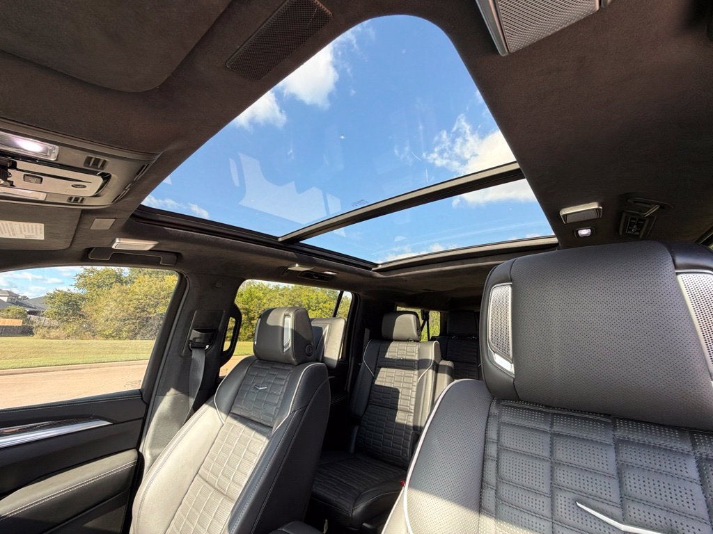 2025 Cadillac Escalade ESV Escalade-V ESV
