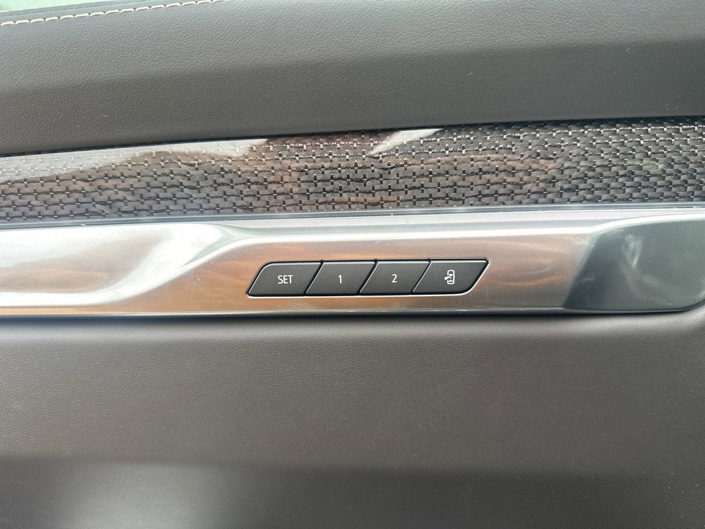 2025 Cadillac Escalade ESV Escalade-V ESV