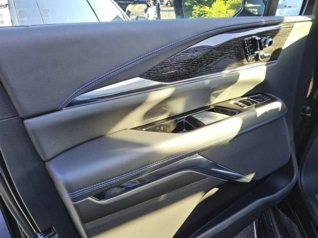 2025 Cadillac ESCALADE IQ Luxury 1