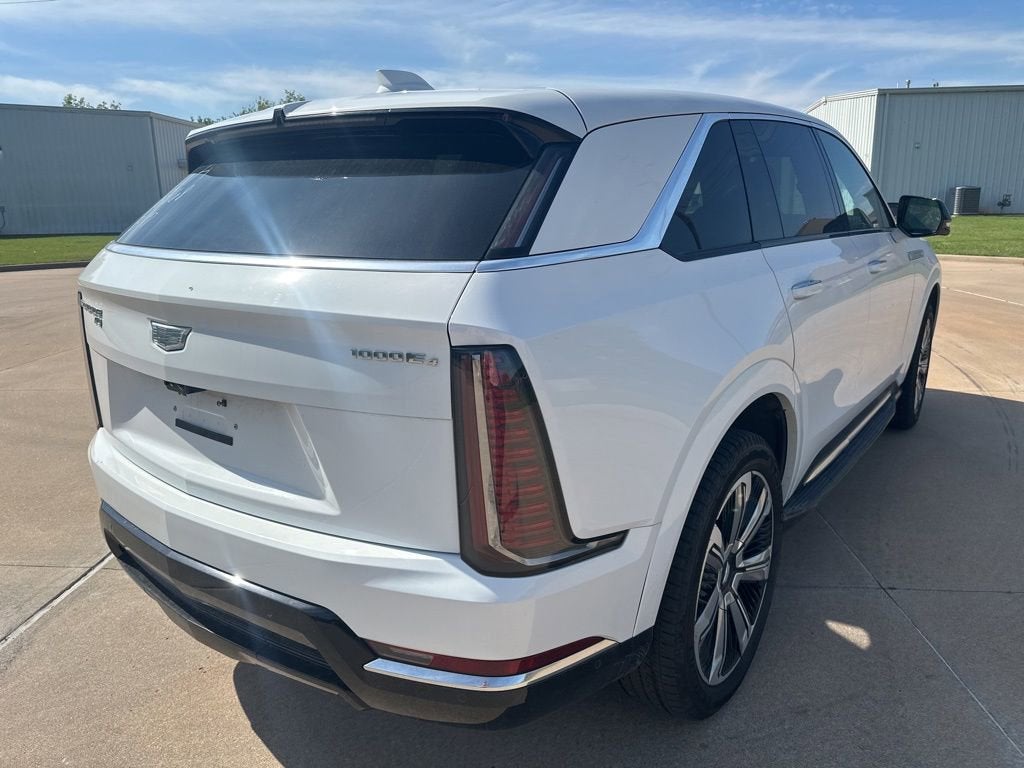 2025 Cadillac ESCALADE IQ Luxury 2