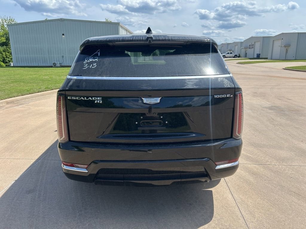 2025 Cadillac ESCALADE IQ Luxury 2