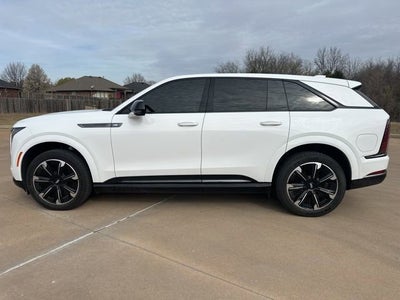 2025 Cadillac ESCALADE IQ Sport 1