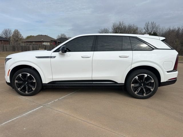 2025 Cadillac ESCALADE IQ Sport 1