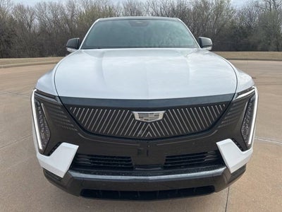 2025 Cadillac ESCALADE IQ Sport 1