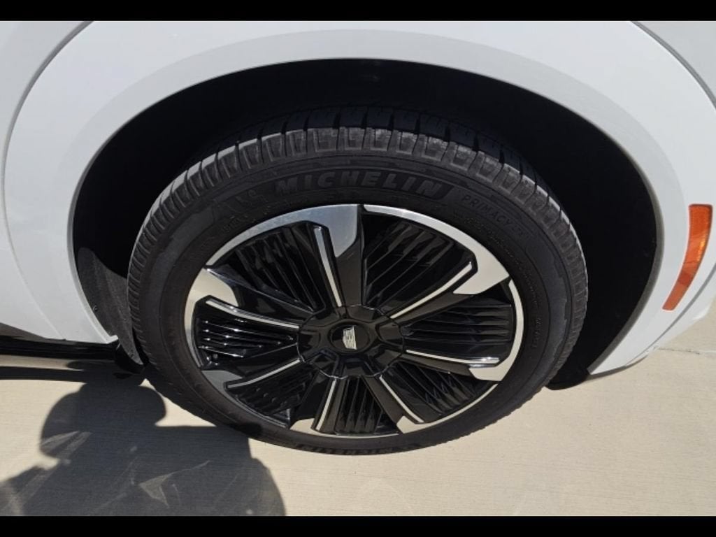 2025 Cadillac ESCALADE IQ Sport 1