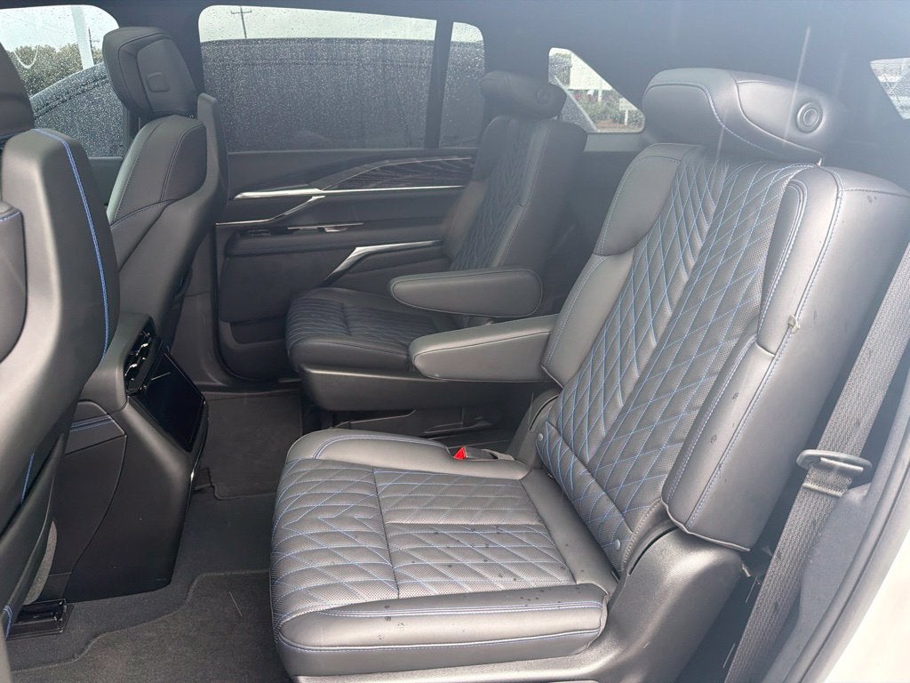 2025 Cadillac ESCALADE IQ Sport 1