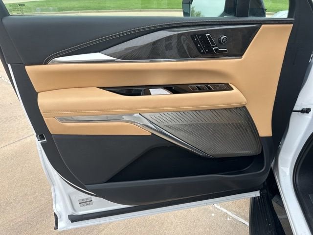 2025 Cadillac ESCALADE IQ Sport 2
