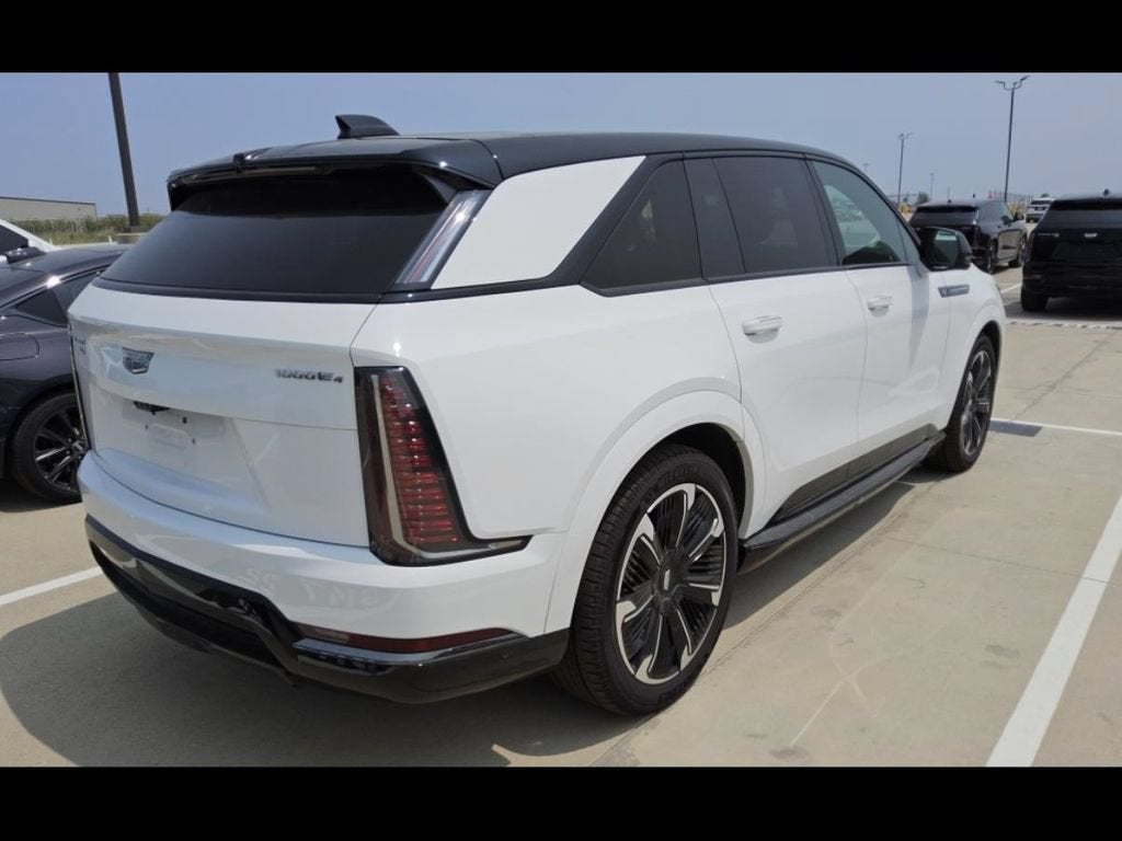 2025 Cadillac ESCALADE IQ Sport 2