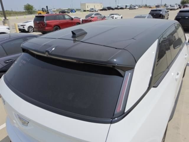 2025 Cadillac ESCALADE IQ Sport 2