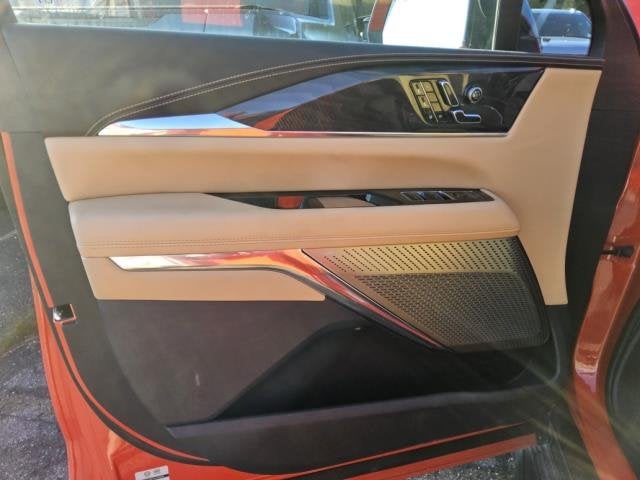 2026 Cadillac ESCALADE IQ Premium Sport