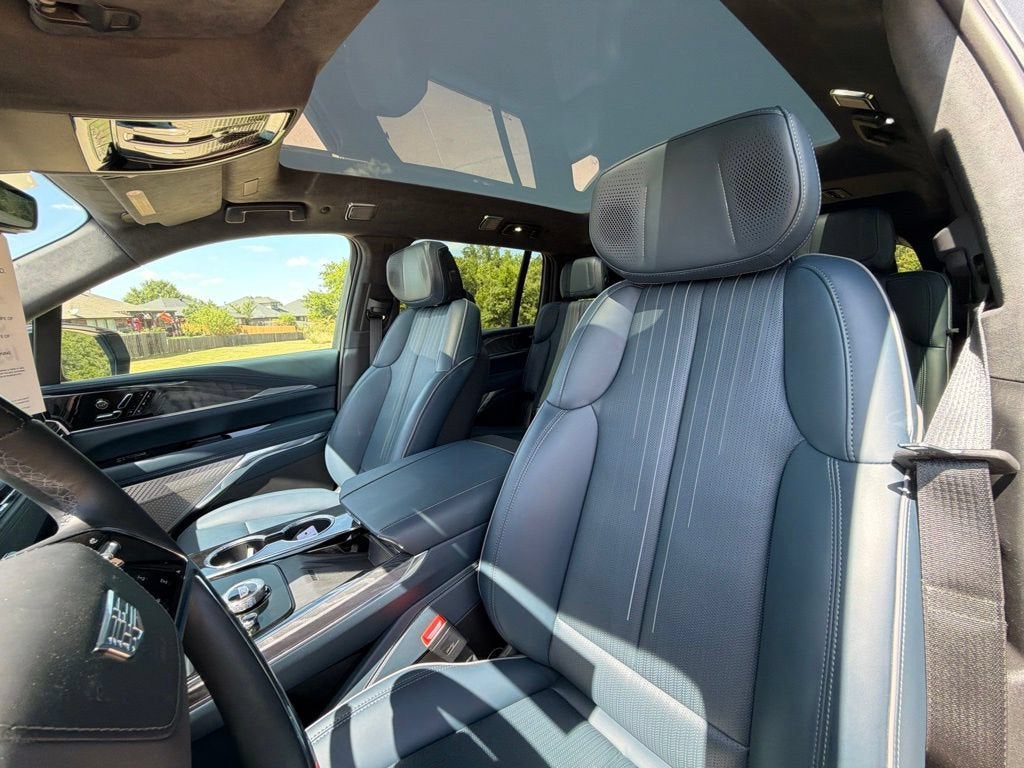 2026 Cadillac ESCALADE IQ Premium Sport