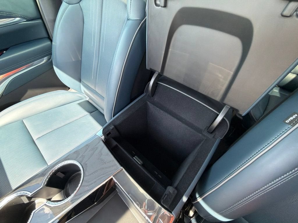 2026 Cadillac ESCALADE IQ Premium Sport