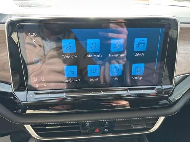 2024 Volkswagen Atlas 2.0T SE