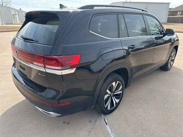 2024 Volkswagen Atlas 2.0T SE