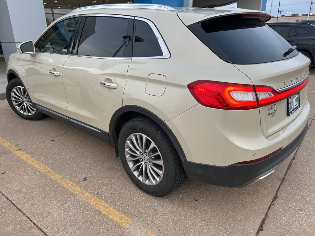 2016 Lincoln MKX Select