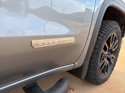 2025 GMC Sierra 1500 Elevation