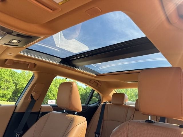 2022 Lexus ES ES 350 Ultra Luxury
