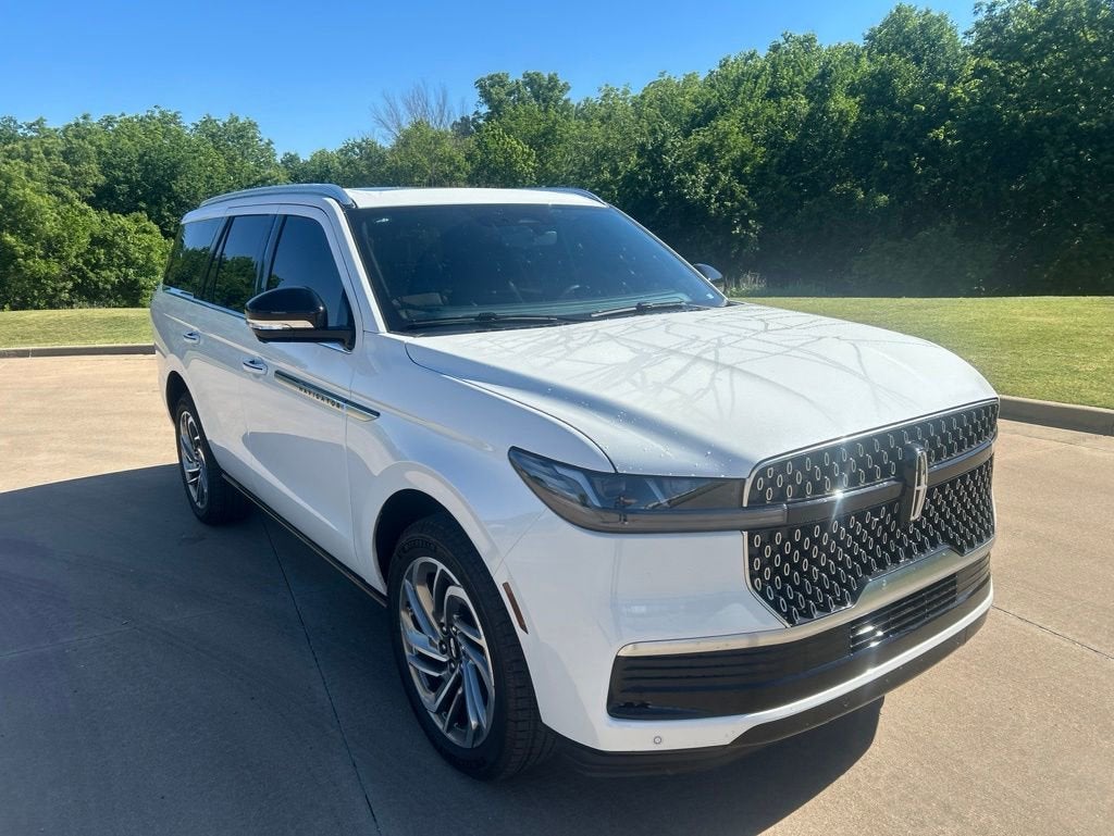2026 Lincoln Navigator Reserve