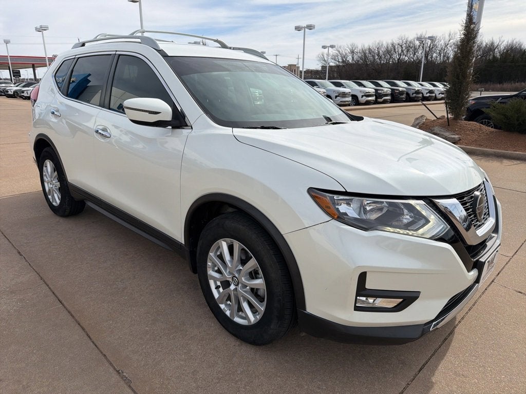 2018 Nissan Rogue SV