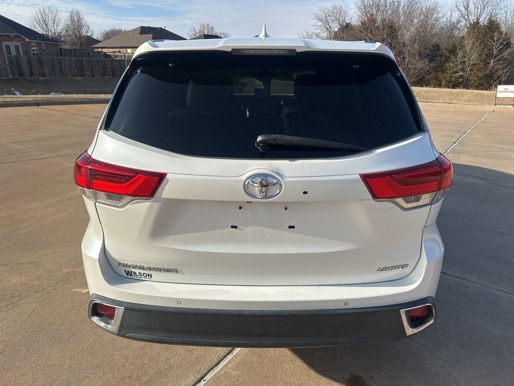 2017 Toyota Highlander Limited