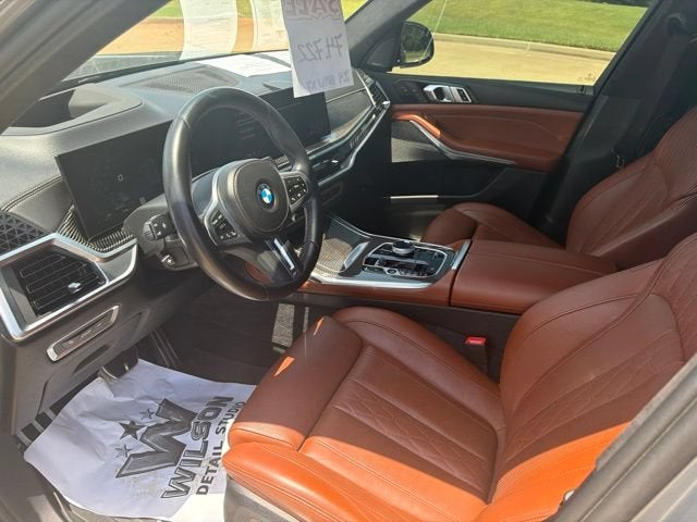 2024 BMW X7 M60i