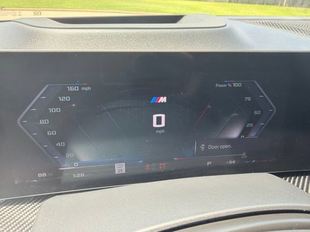 2024 BMW X7 M60i