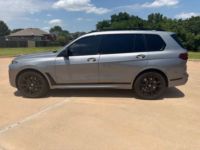 2024 BMW X7 M60i