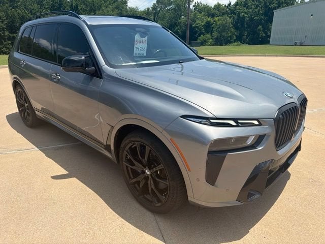2024 BMW X7 M60i