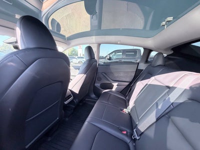 2024 Tesla Model Y Base