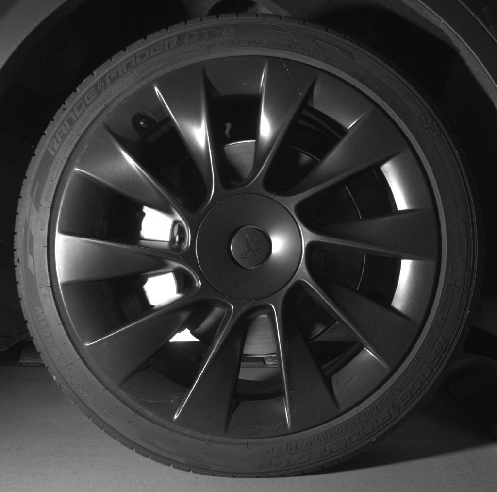 2024 Tesla Model Y Base