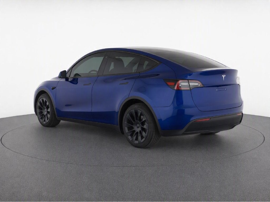 2024 Tesla Model Y Base