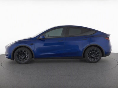 2024 Tesla Model Y Base