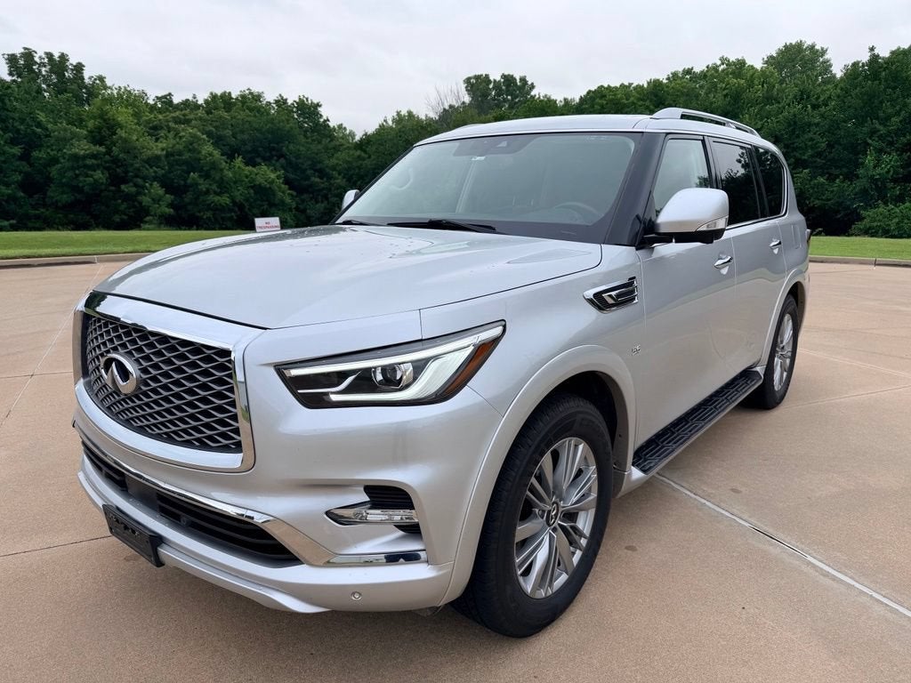 2019 INFINITI QX80 LUXE