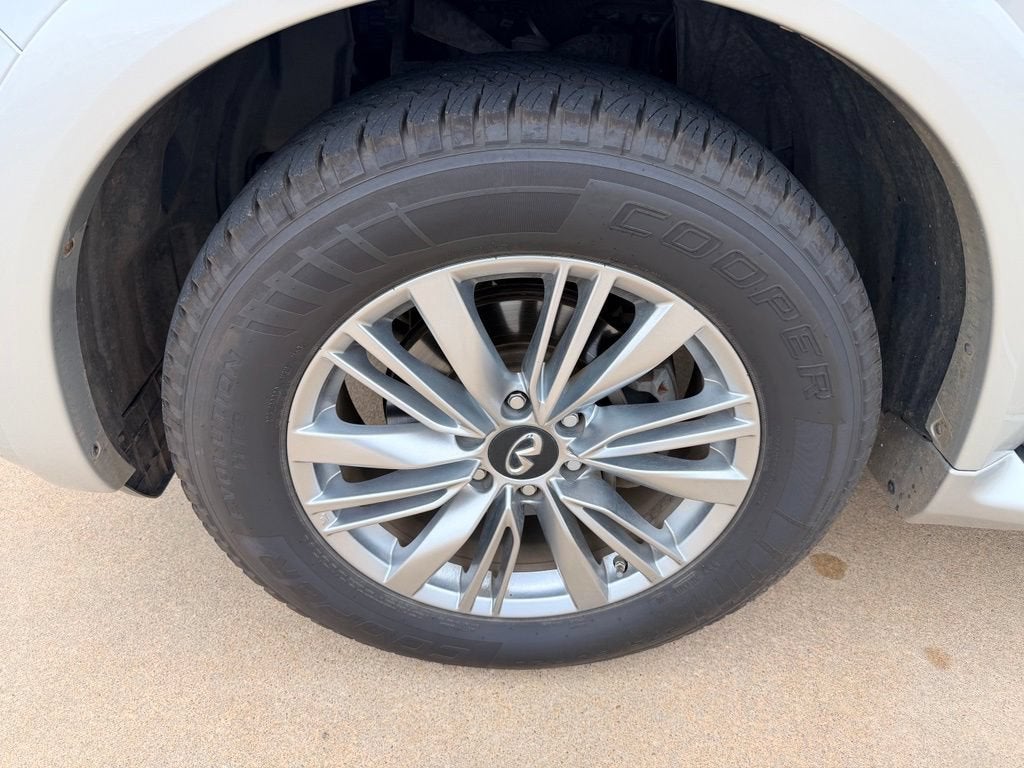 2019 INFINITI QX80 LUXE