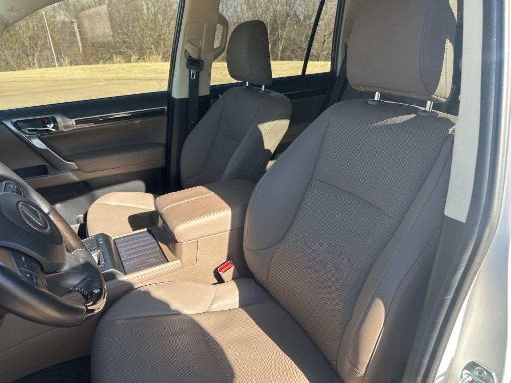 2023 Lexus GX GX 460 Premium