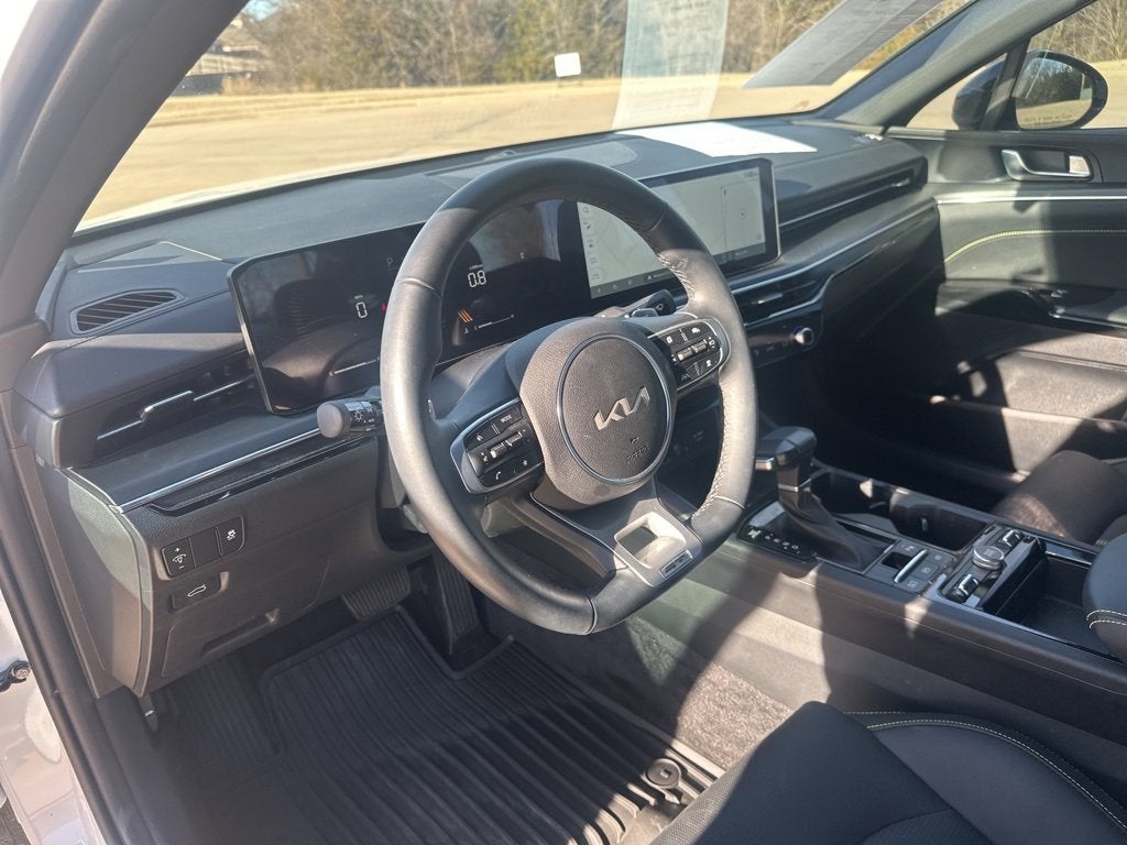 2025 Kia K5 GT