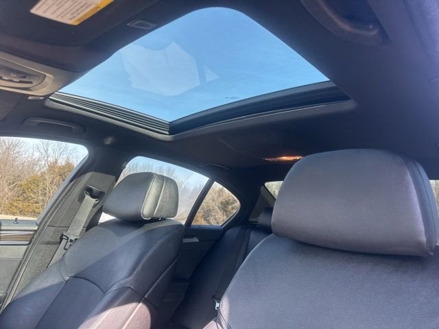 2012 BMW 5 Series 535i