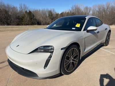 2022 Porsche Taycan Base