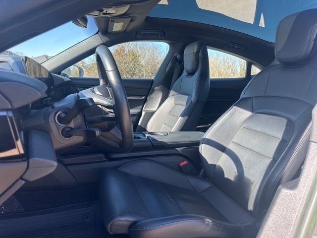 2022 Porsche Taycan Base