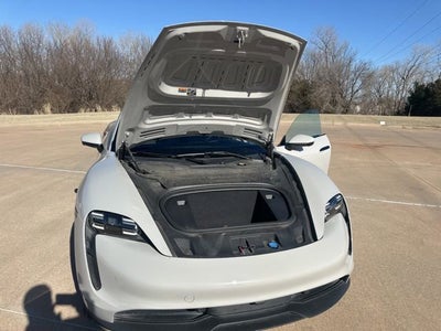 2022 Porsche Taycan Base