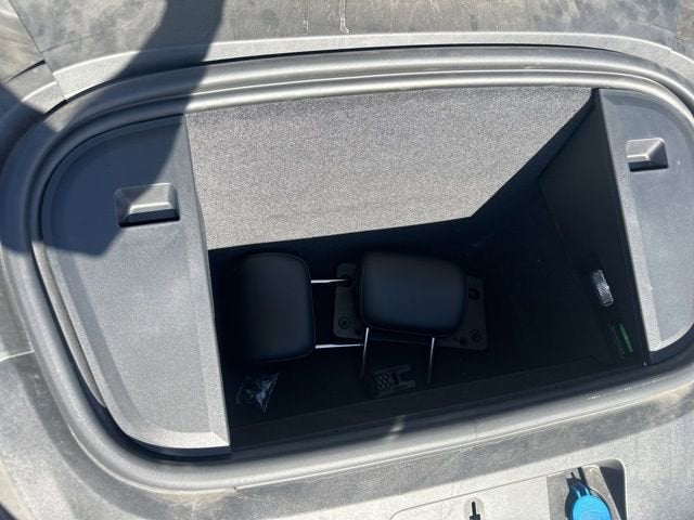 2022 Porsche Taycan Base