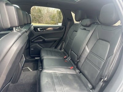 2020 Porsche Cayenne Base