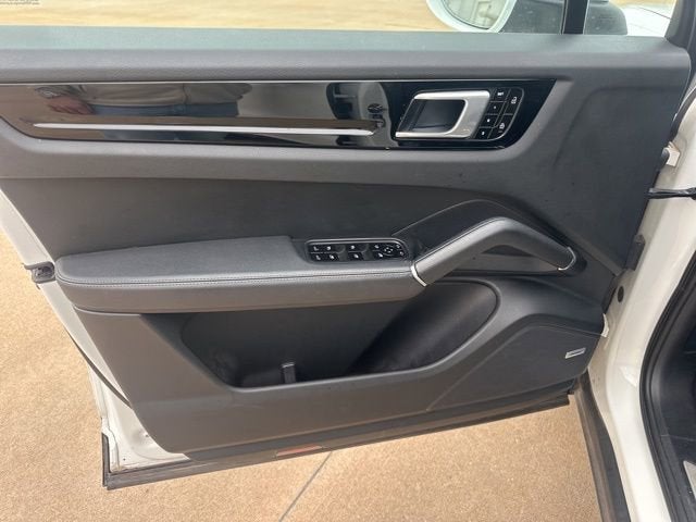 2020 Porsche Cayenne Base