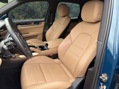 2024 Porsche Cayenne S