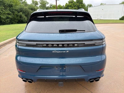 2024 Porsche Cayenne S