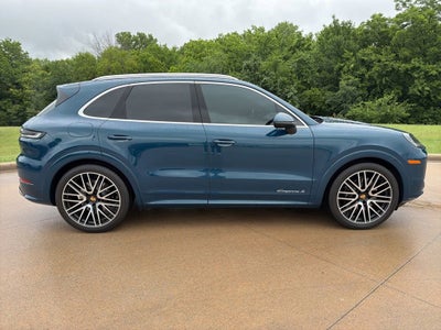 2024 Porsche Cayenne S