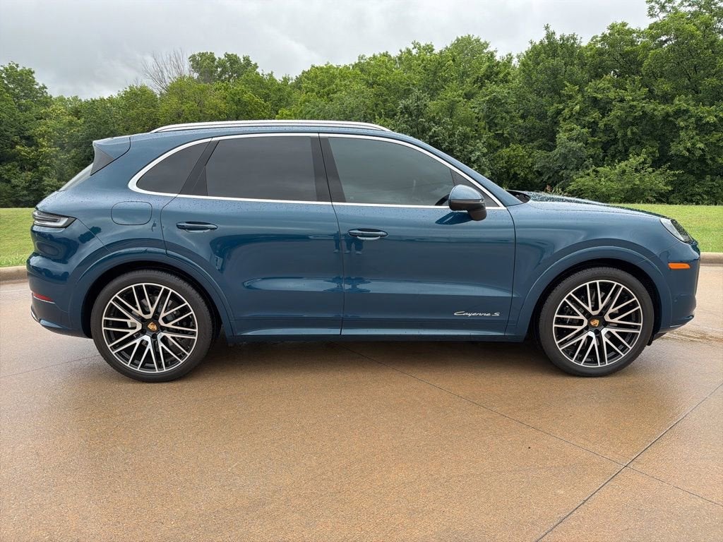 2024 Porsche Cayenne S