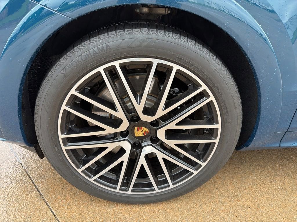 2024 Porsche Cayenne S