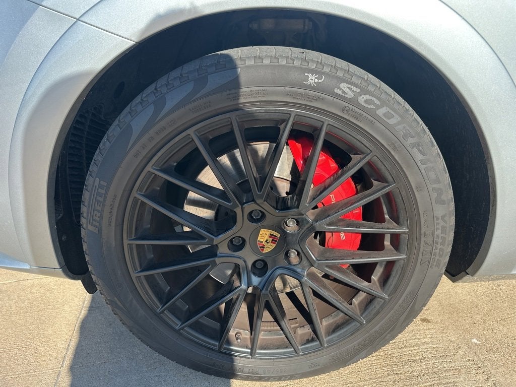 2021 Porsche Cayenne GTS