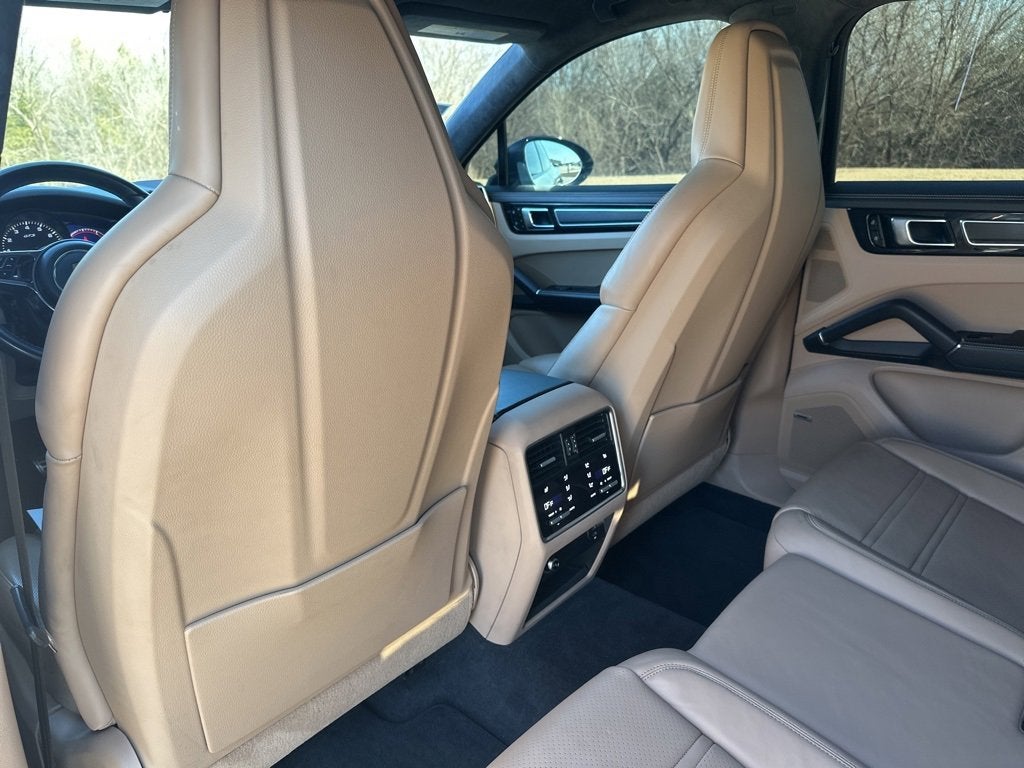 2021 Porsche Cayenne GTS